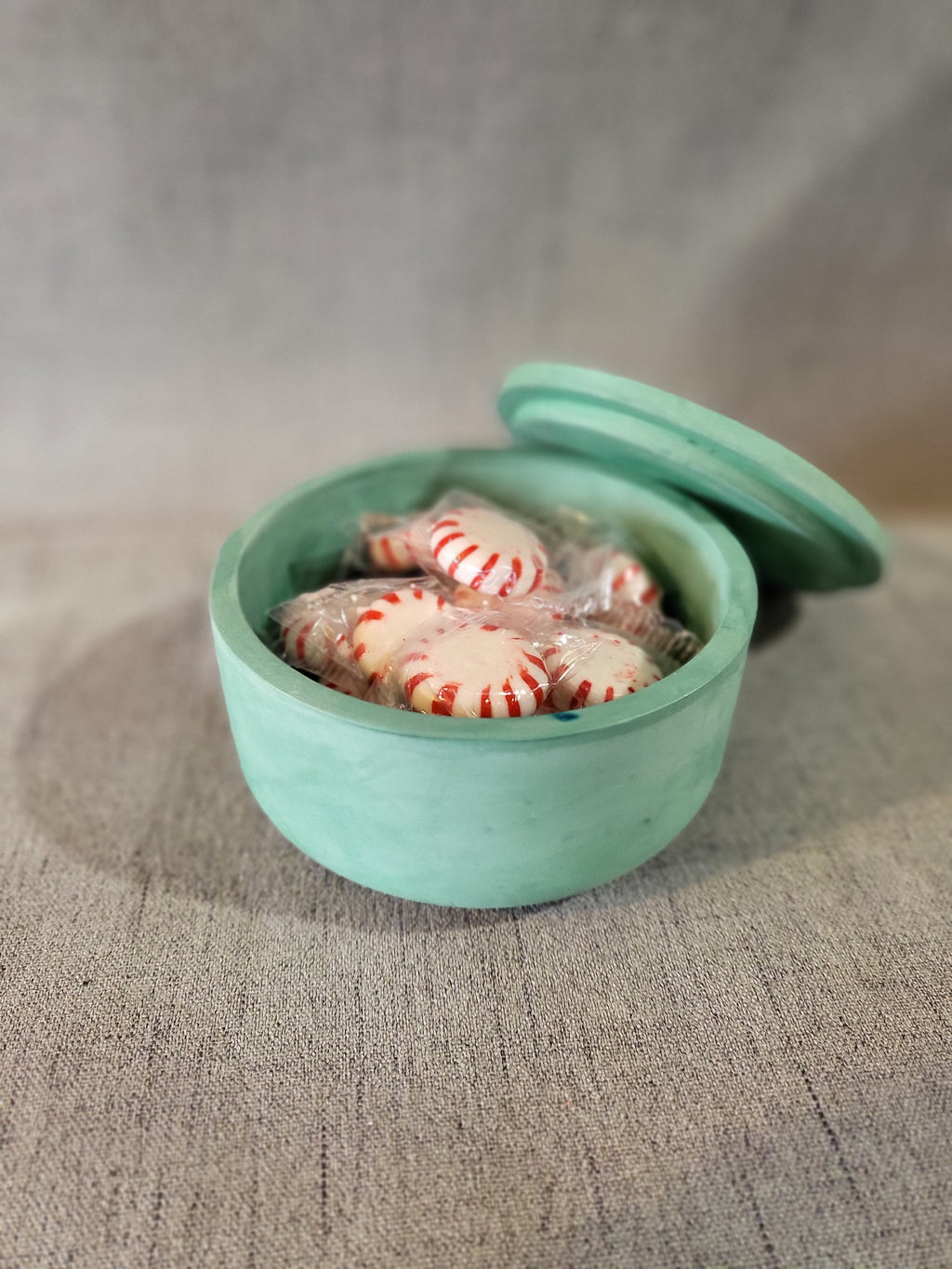 Handmade Plaster Bowls with Lids – Candy & Trinket Dishes
